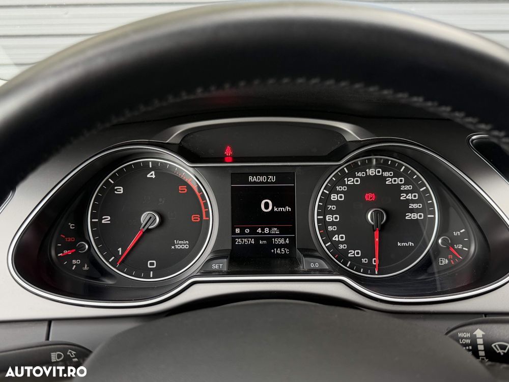Audi A4 Limuzina 2.0 TDI DPF clean S line Sportpaket - 19