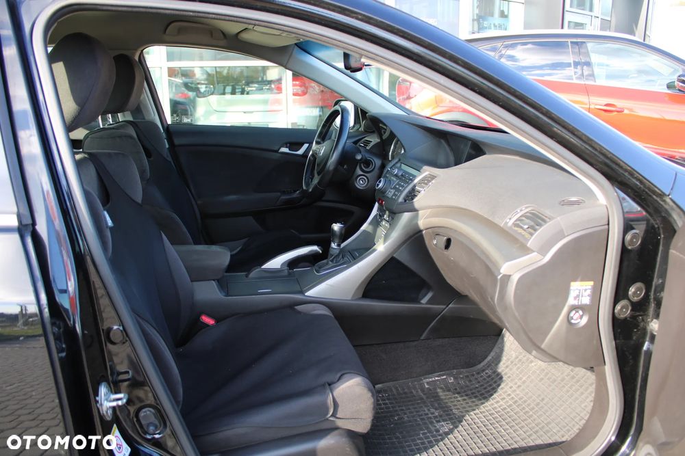 Honda Accord 2.0 Elegance Nav - 14