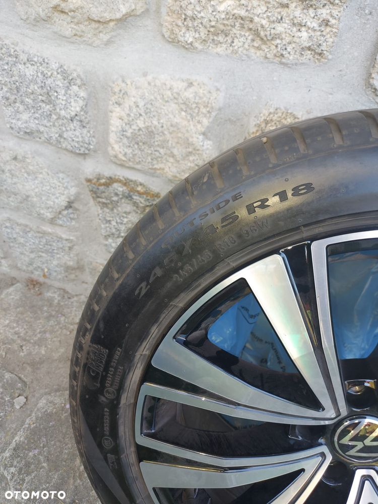 Kola kpl OE VW rozmiar  8JX18H2, Pirelli Cinturato P7 245/45, Użytkowane jeden sezon - 13