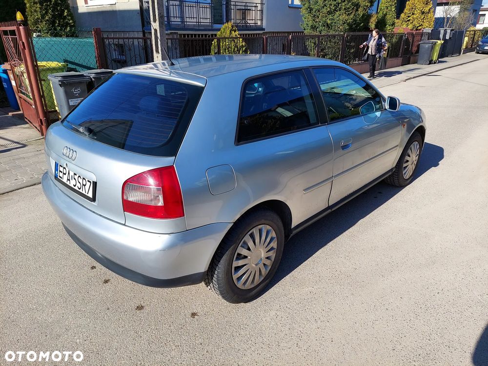 Audi A3 3-drzwiowe 1.9 TDI Ambiente - 3