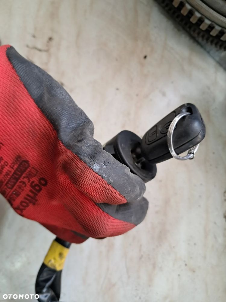 Citroen C2 1.6 VTS Benzyna Automat Zestaw startowy - 5