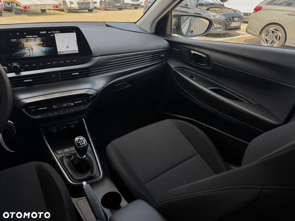 Hyundai i20 - 21