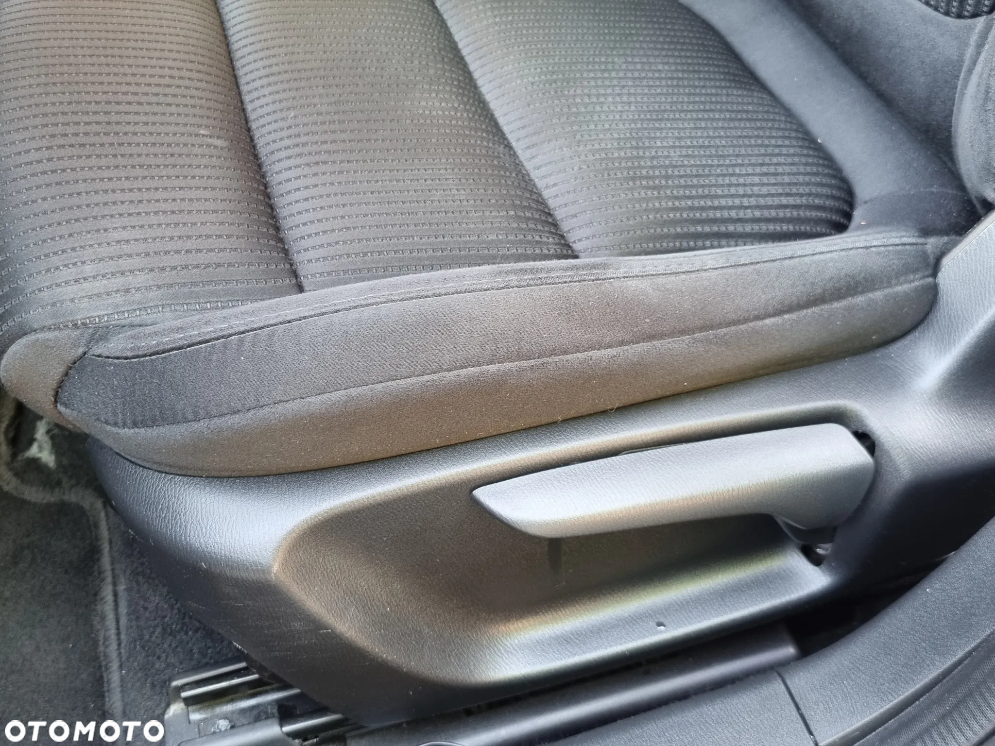 Mazda 6 2.2 Kombi SKYACTIV-D Center-Line - 33
