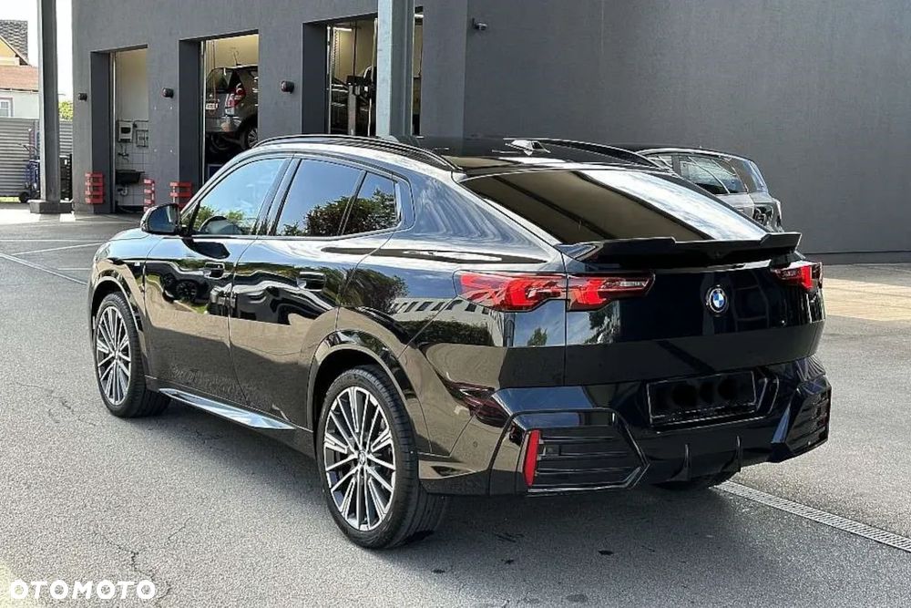 BMW X2 sDrive20i - 8