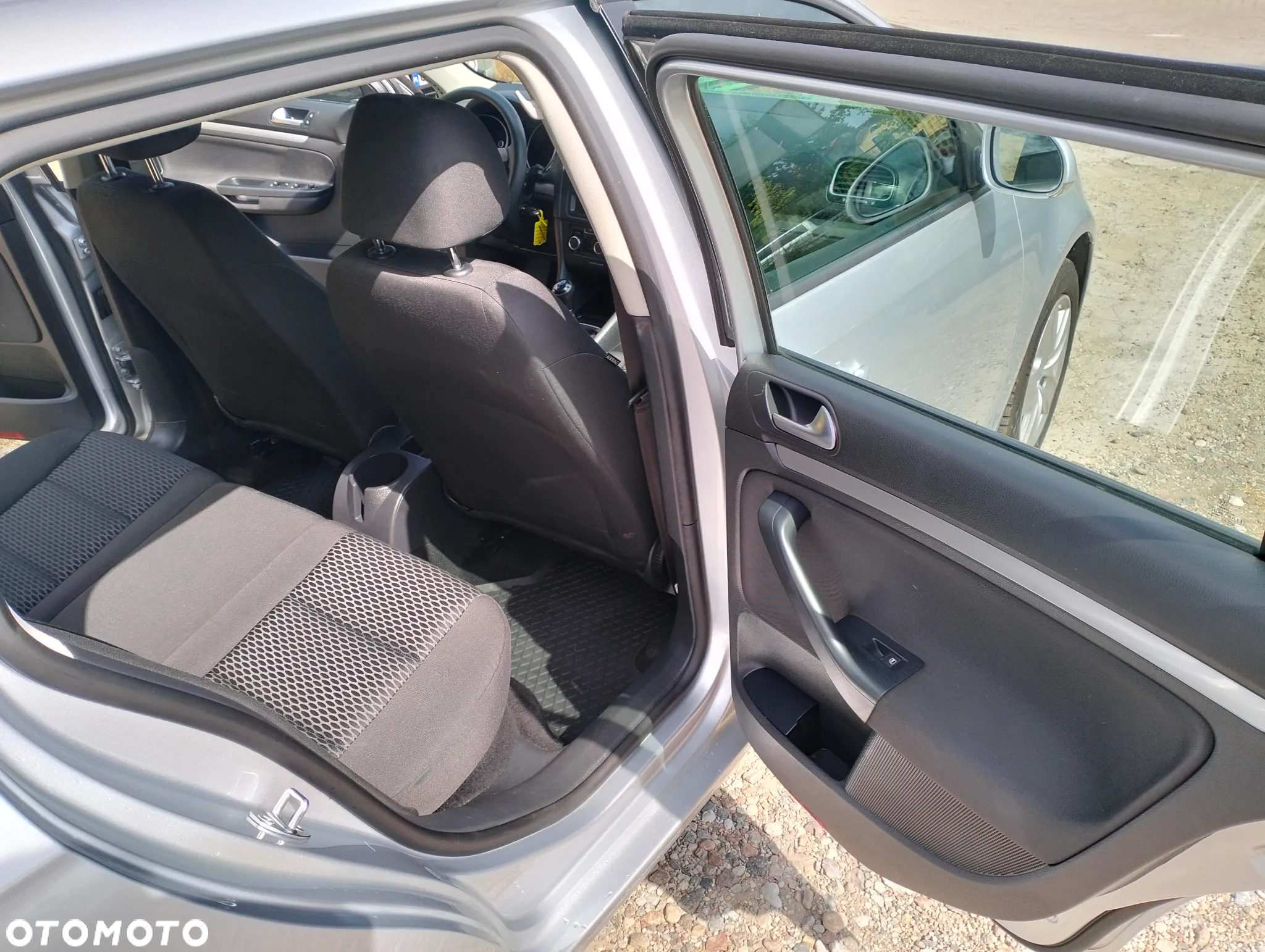 Volkswagen Golf - 20