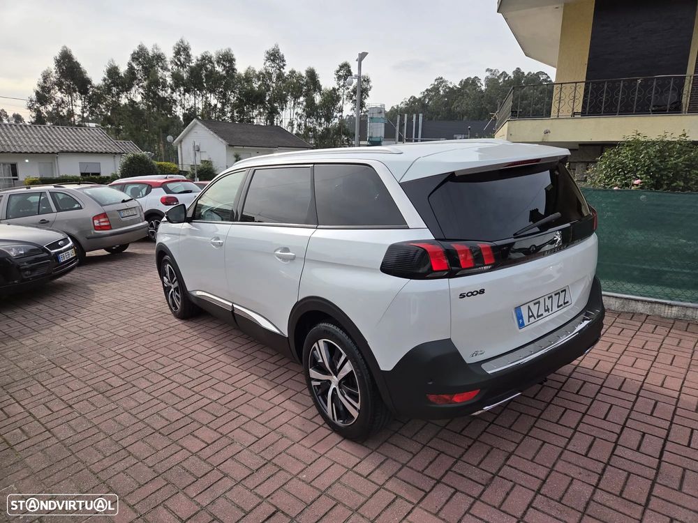 Peugeot 5008 1.5 BlueHDi Allure EAT8 - 25
