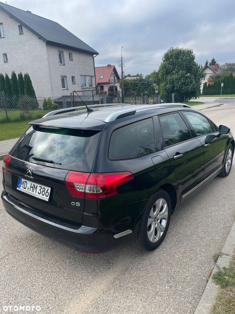 Citroën C5 Tourer HDi 140 FAP Business Class - 4
