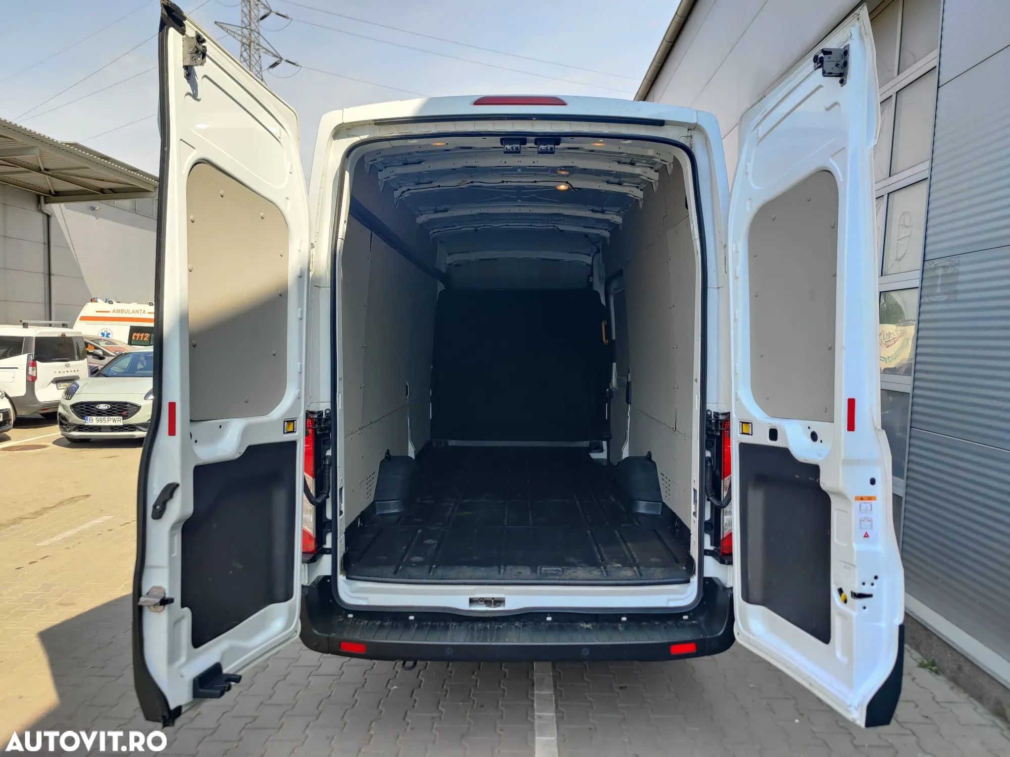 Ford Transit 350 2.0 EcoBlue 130 CP L4 DCIV RWD Trend - 5