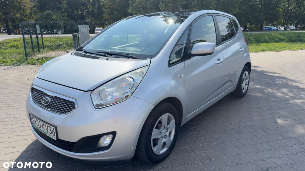 Kia Venga - 3