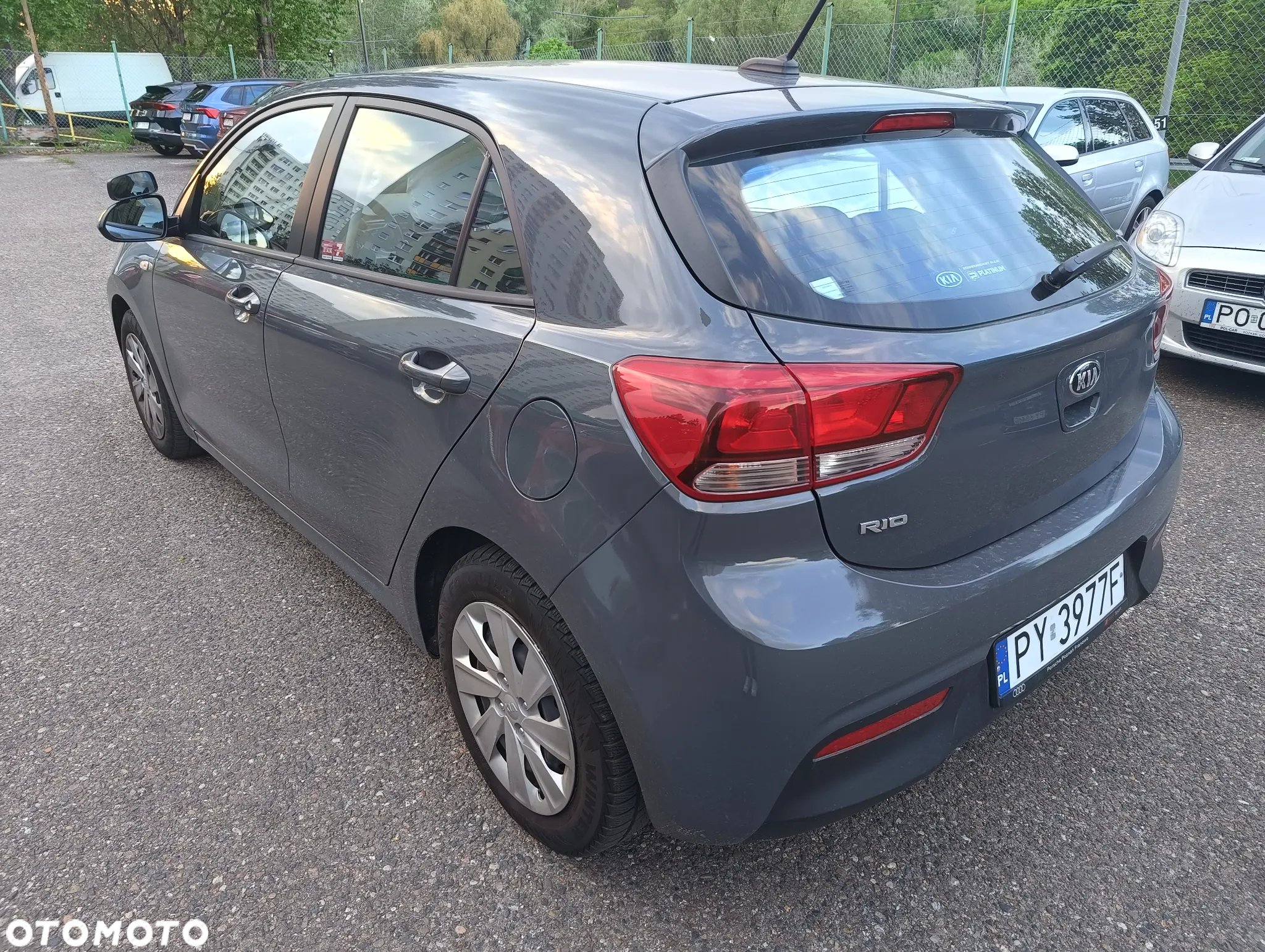 Kia Rio 1.2 M - 12