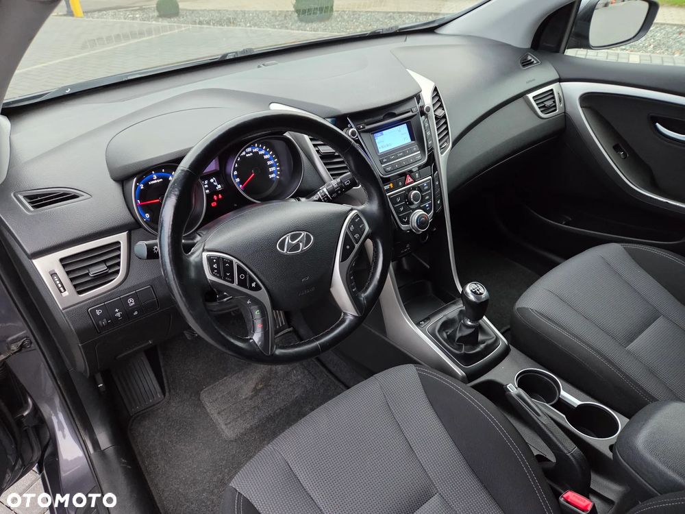 Hyundai i30 1.6 CRDI Select - 10