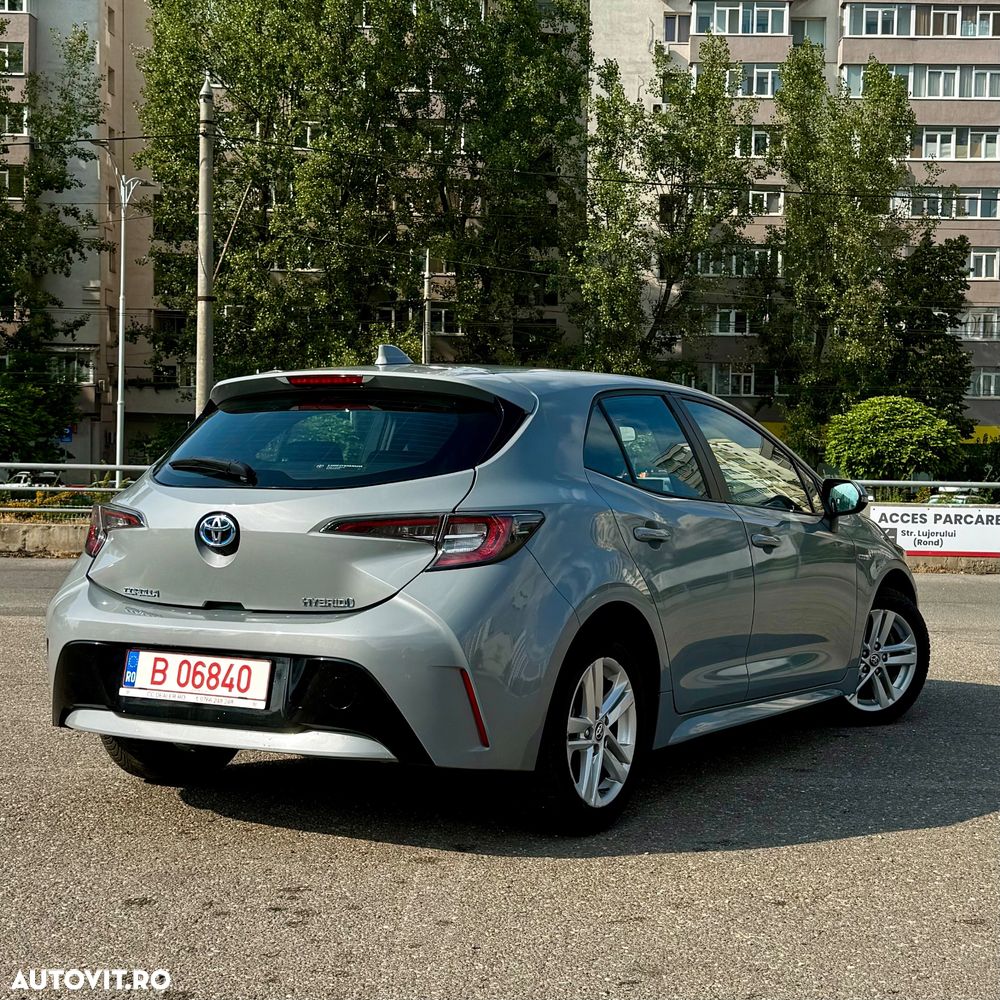 Toyota Corolla 1.8 Business Edition - 8