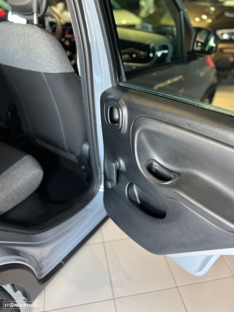 Fiat Panda 1.0 Hybrid City Life - 42