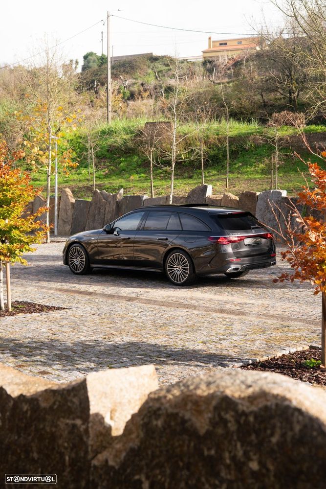 Mercedes-Benz E 300 - 11