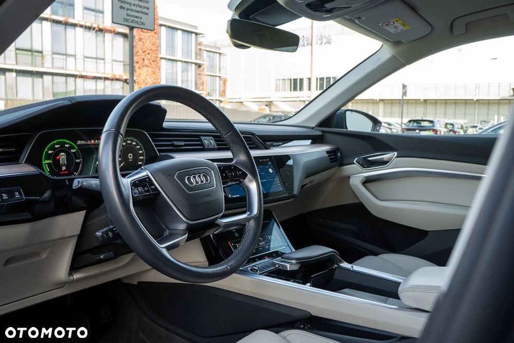 Audi Q8 e-tron 55 114kWh Quattro Advanced - 14