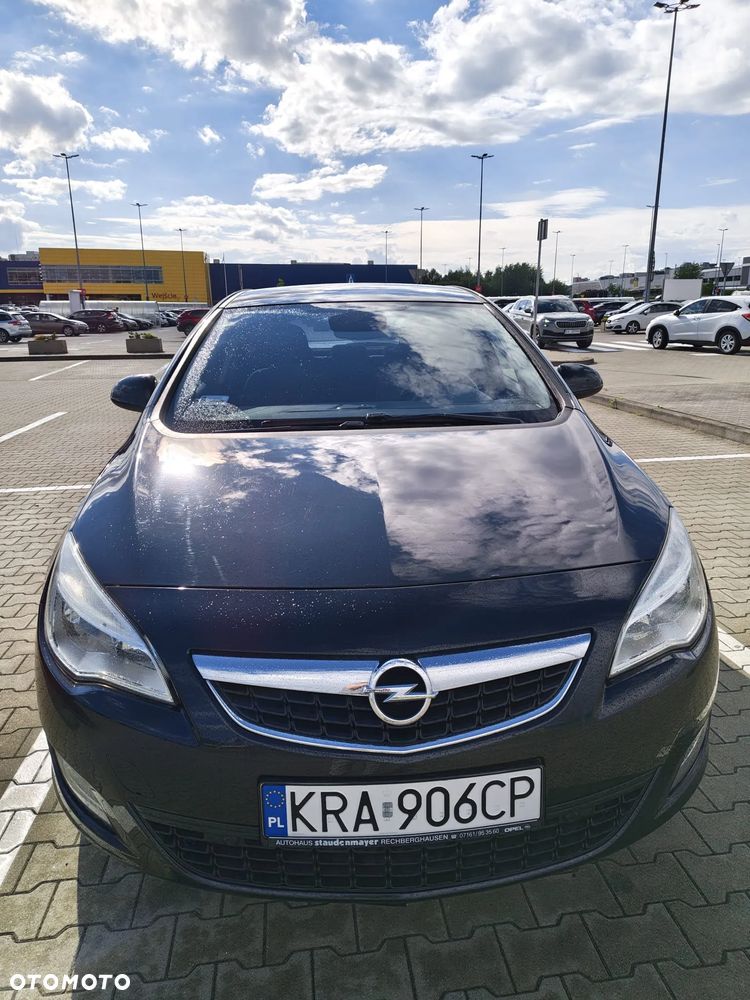Opel Astra 1.4 Turbo Cosmo - 3