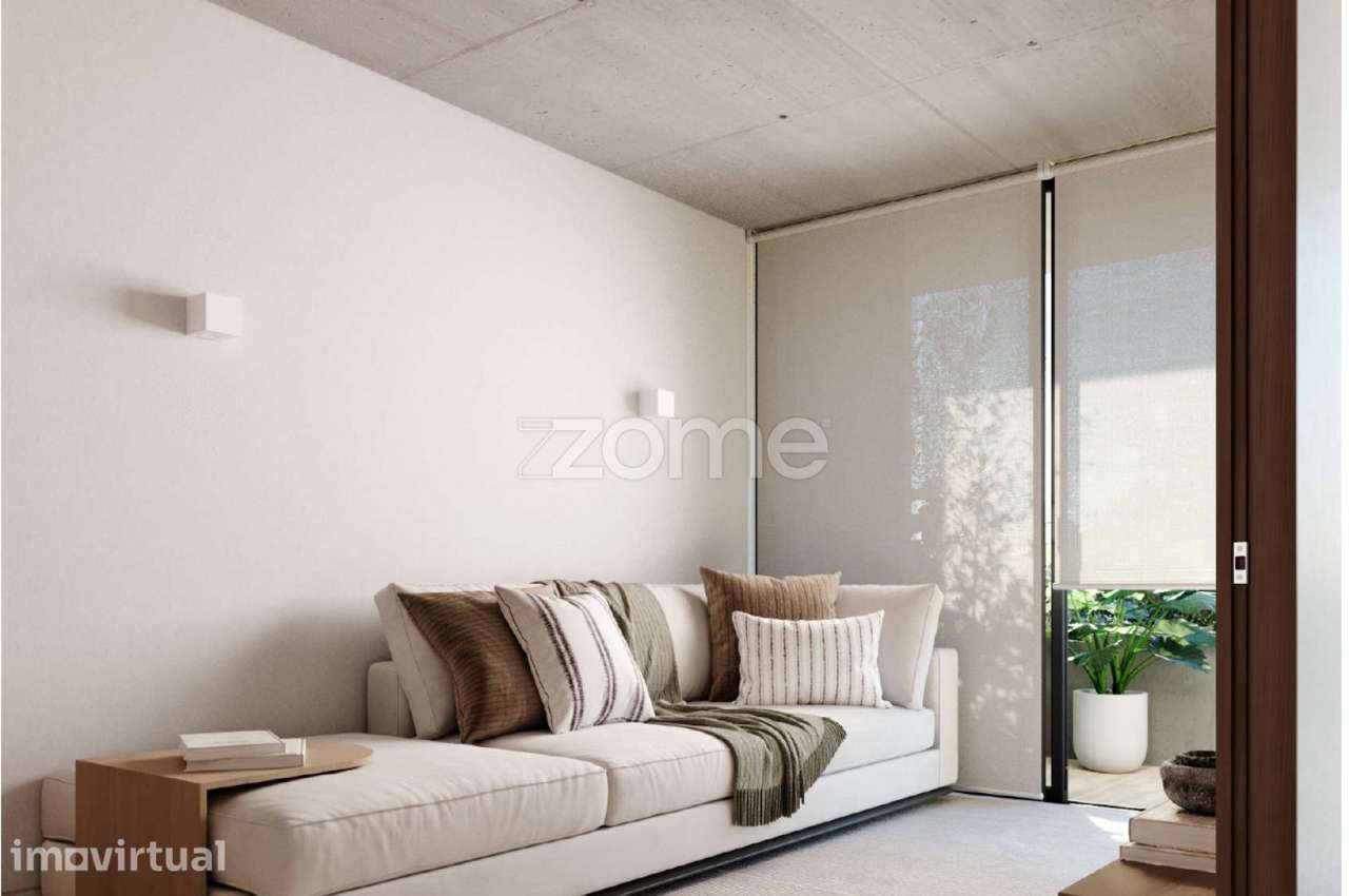 Apartamento T1 com varanda em Monte dos Burgos - Grande imagem: 5/10