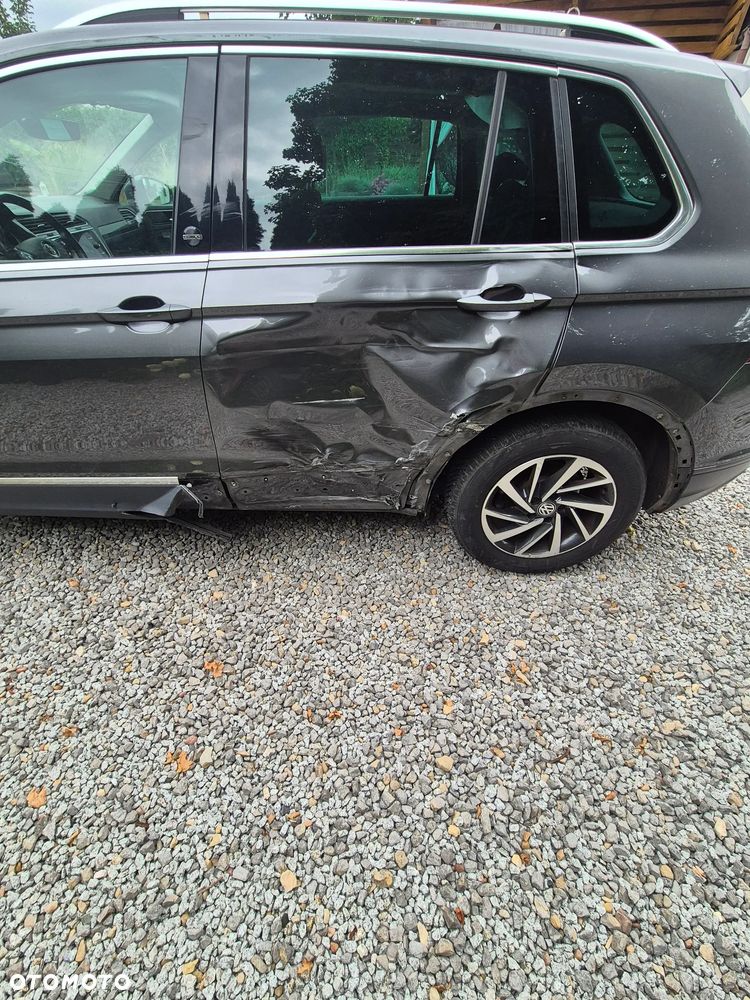 Volkswagen Tiguan - 9