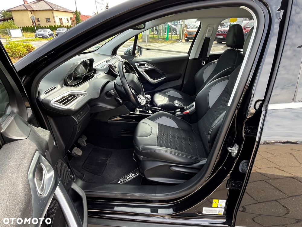 Peugeot 2008 BlueHDi FAP 120 STOP & START Allure - 22