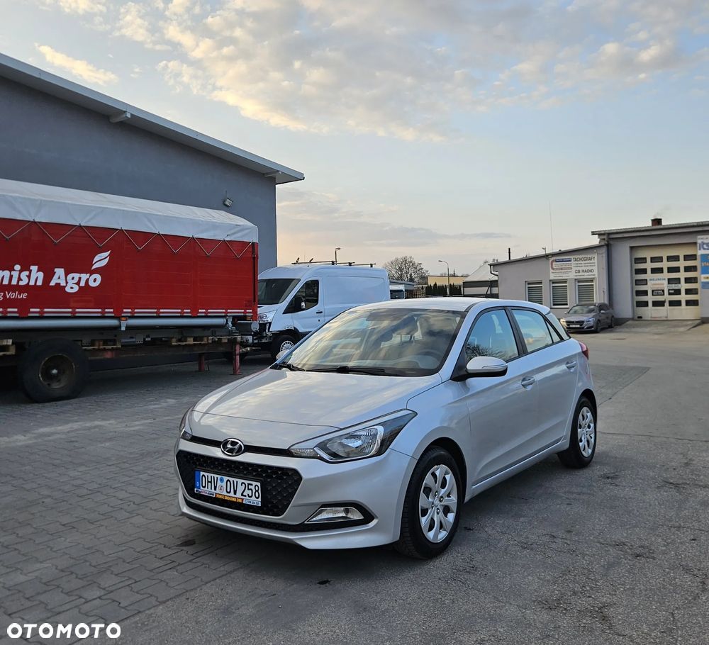 Hyundai i20 - 2