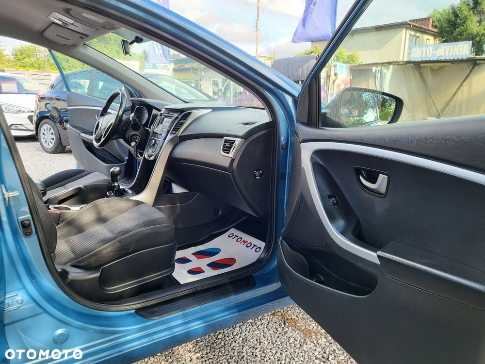 Hyundai i30 - 19