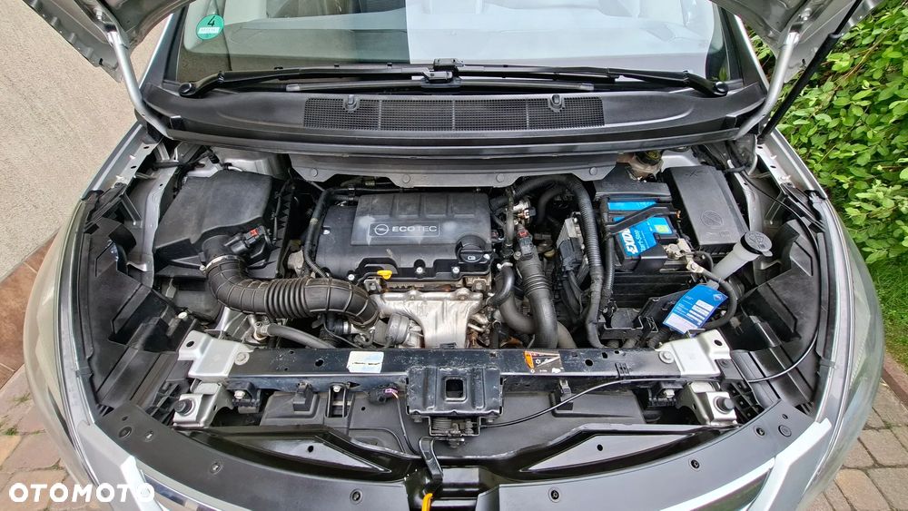 Opel Zafira 1.4 T Cosmo EcoFLEX S&S - 40