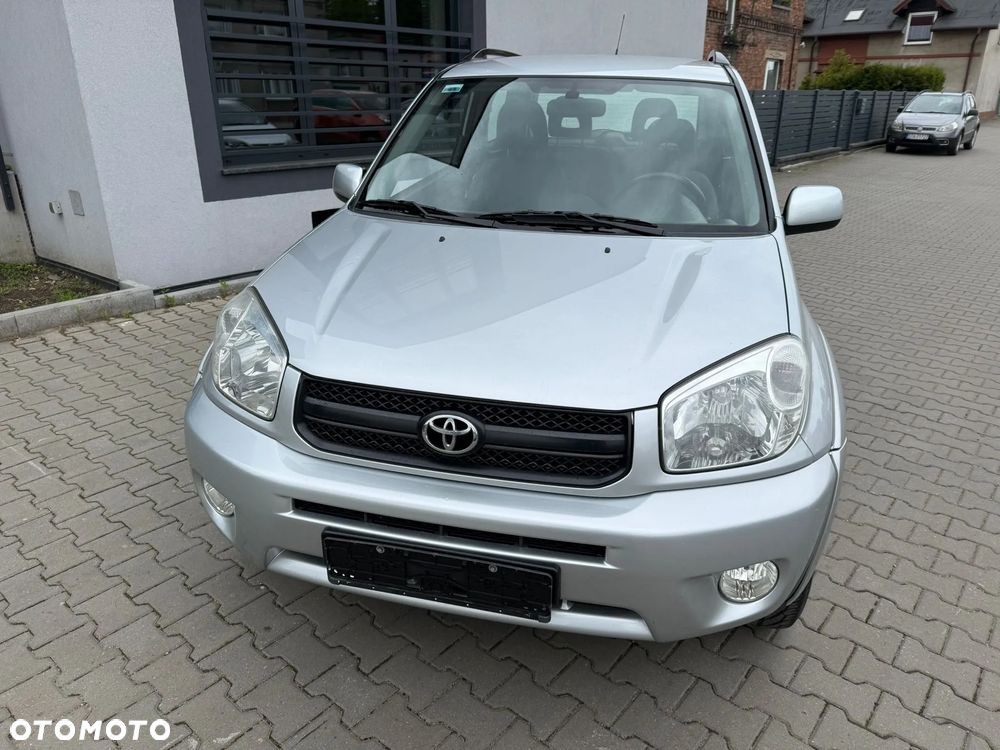 Toyota RAV4 4x4 Edition - 4