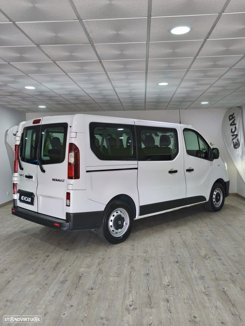 Renault Trafic 2.0 dCi L2H1 1.2T - 4