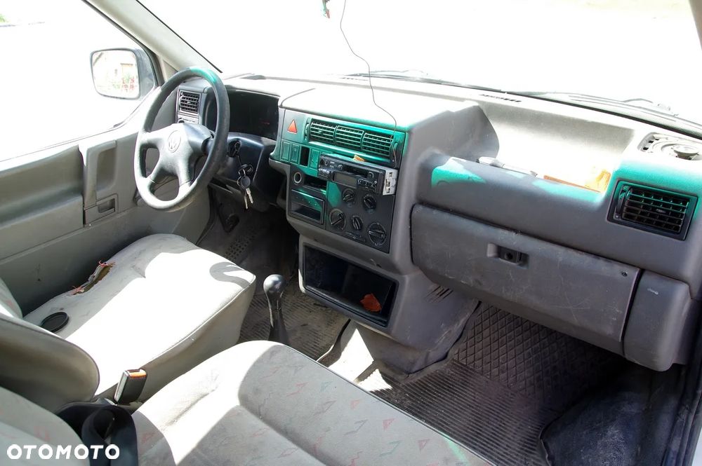 Volkswagen Transporter L - 6