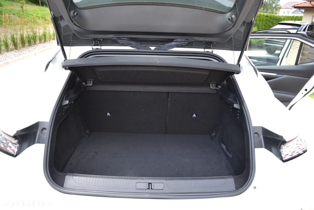 DS Automobiles DS 4 - 12