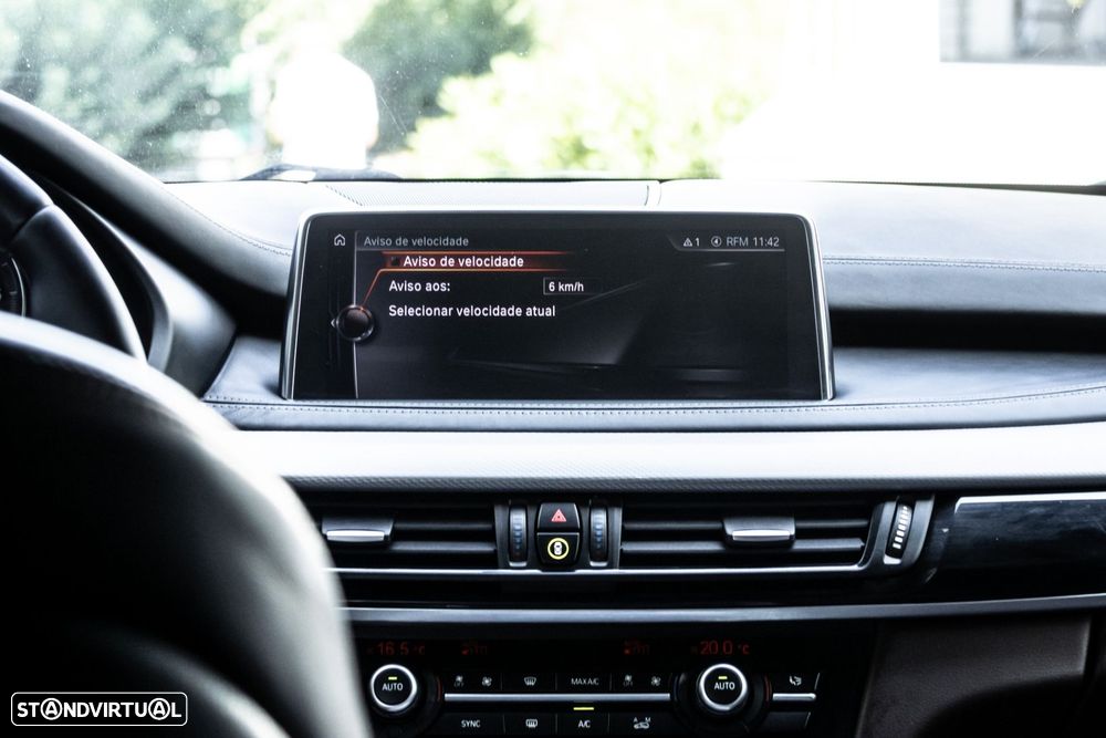 BMW X5 25 d sDrive Pack M - 37