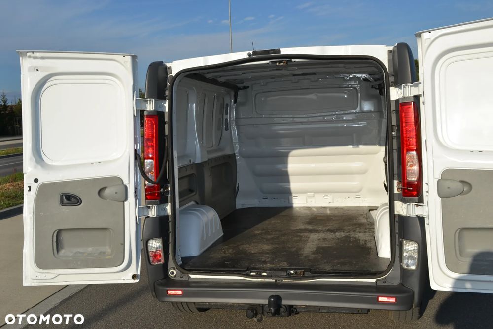 Opel Vivaro - 27