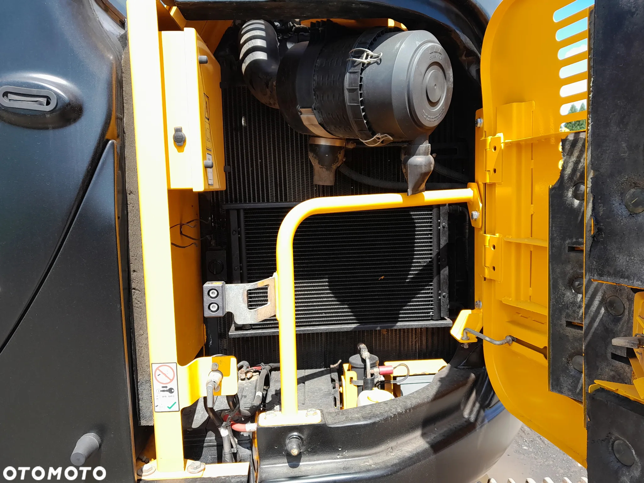 JCB JZ 141 LC - 24