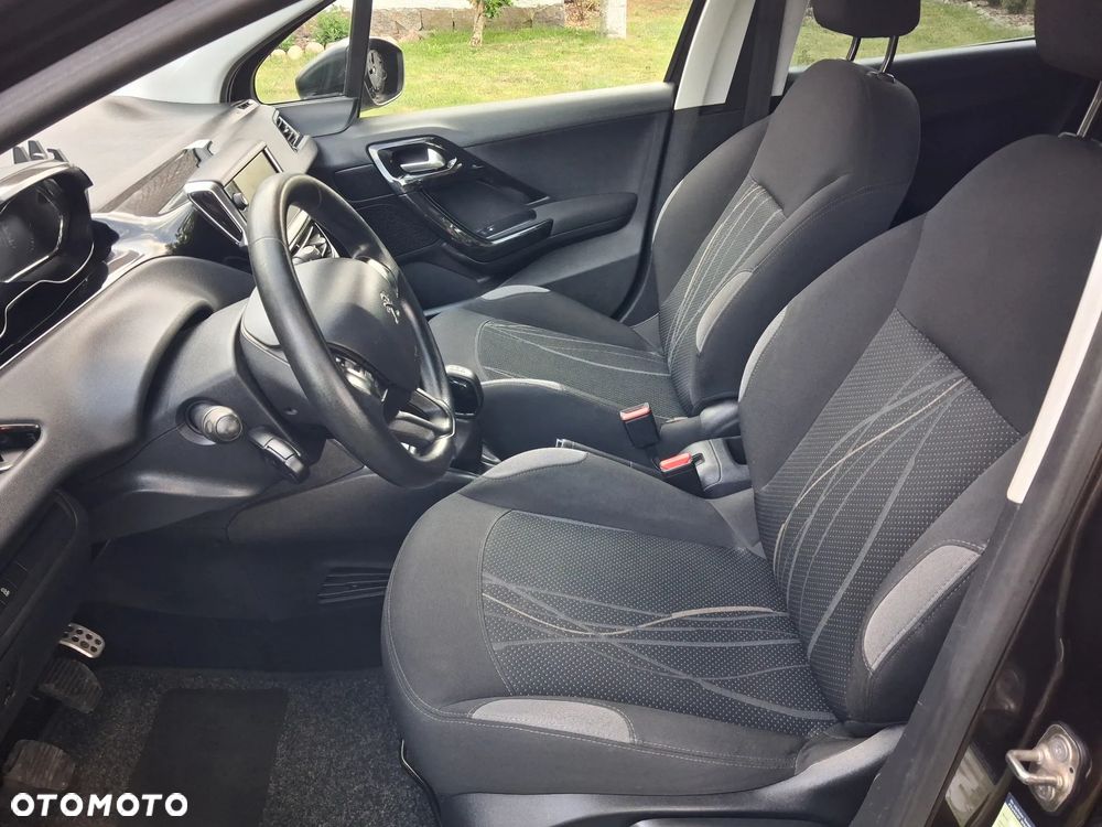 Peugeot 208 95 VTI Active - 22