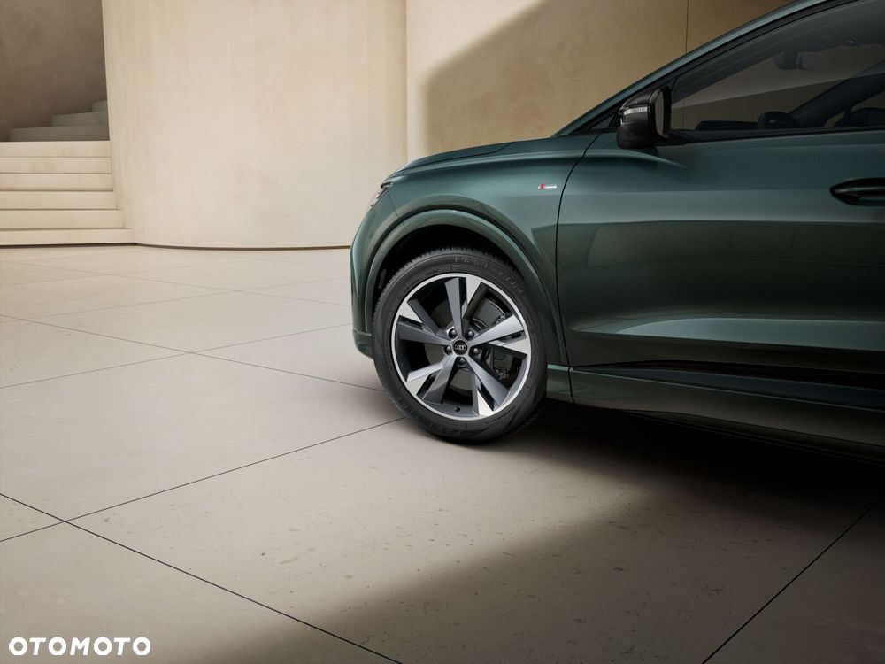 Audi Q4 Sportback e-tron - 8