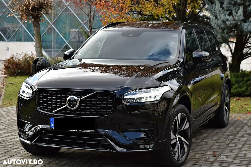 Volvo XC 90 B5 D AWD Plus Dark - 1