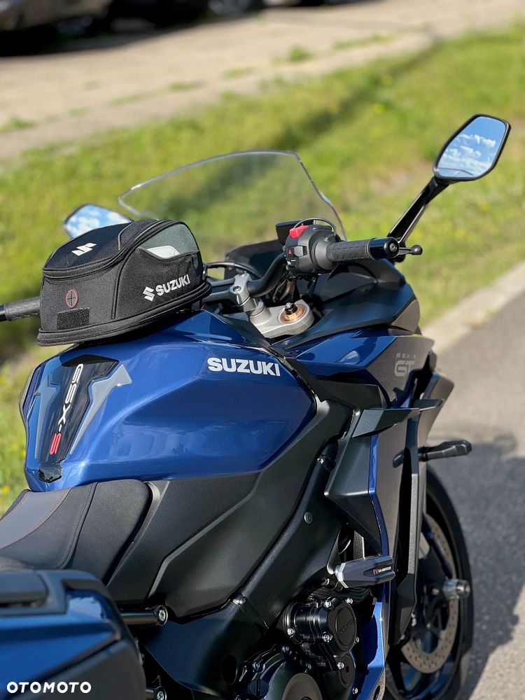 Suzuki GSX 1000 - 3