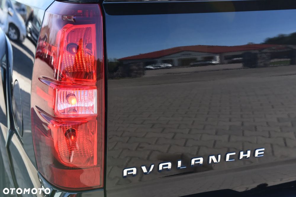 Chevrolet Avalanche - 13