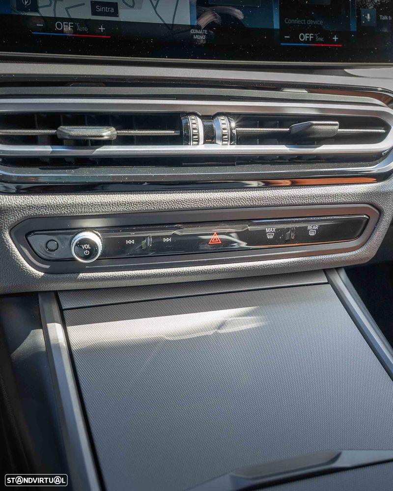 BMW 320 e Aut. Advantage - 31