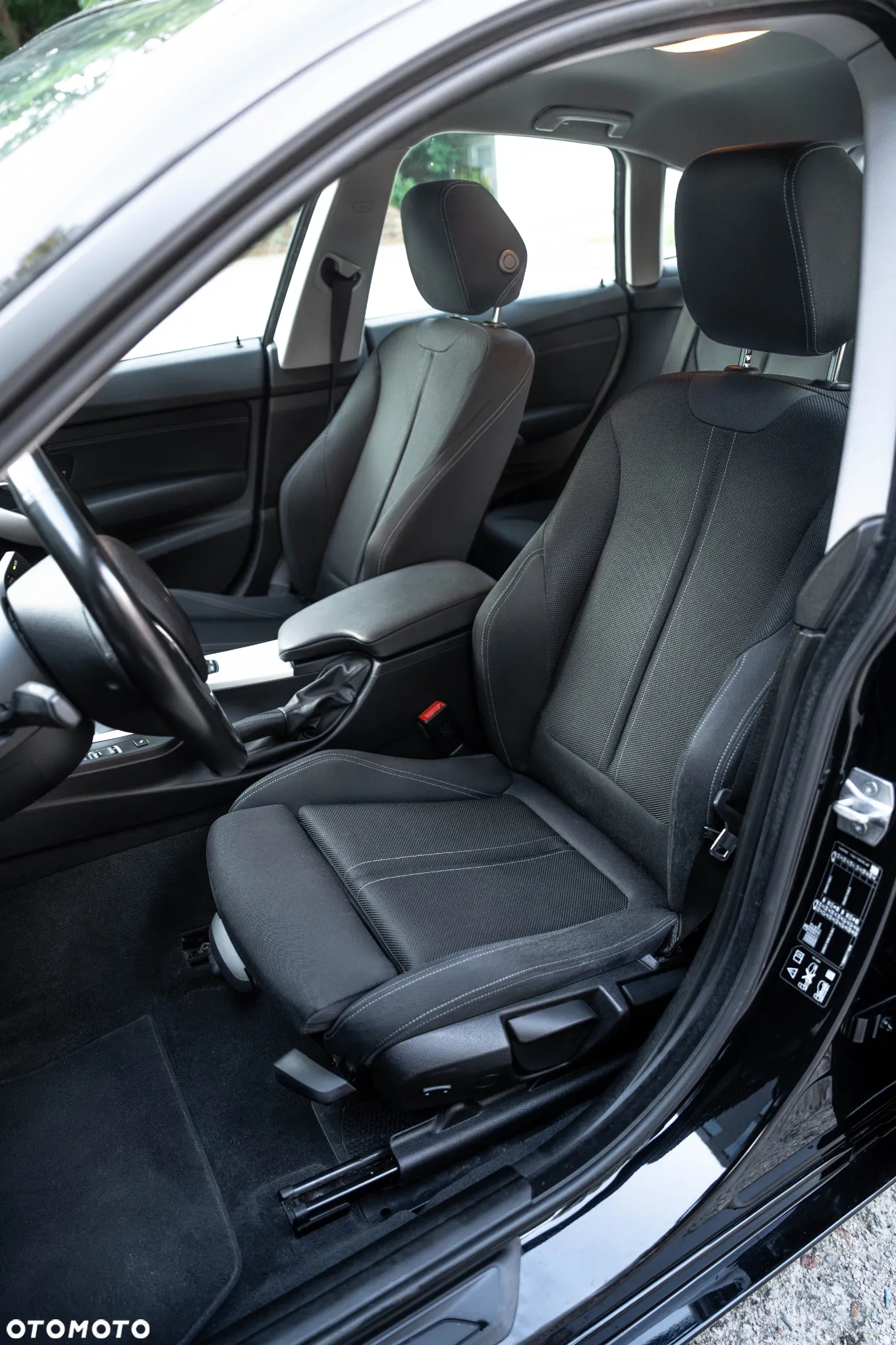 BMW 3GT 320i GPF xDrive Advantage - 5