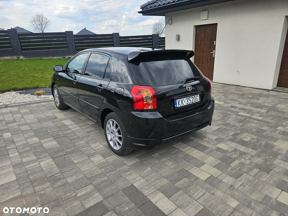 Toyota Corolla 1.4 D-4D Luna - 5