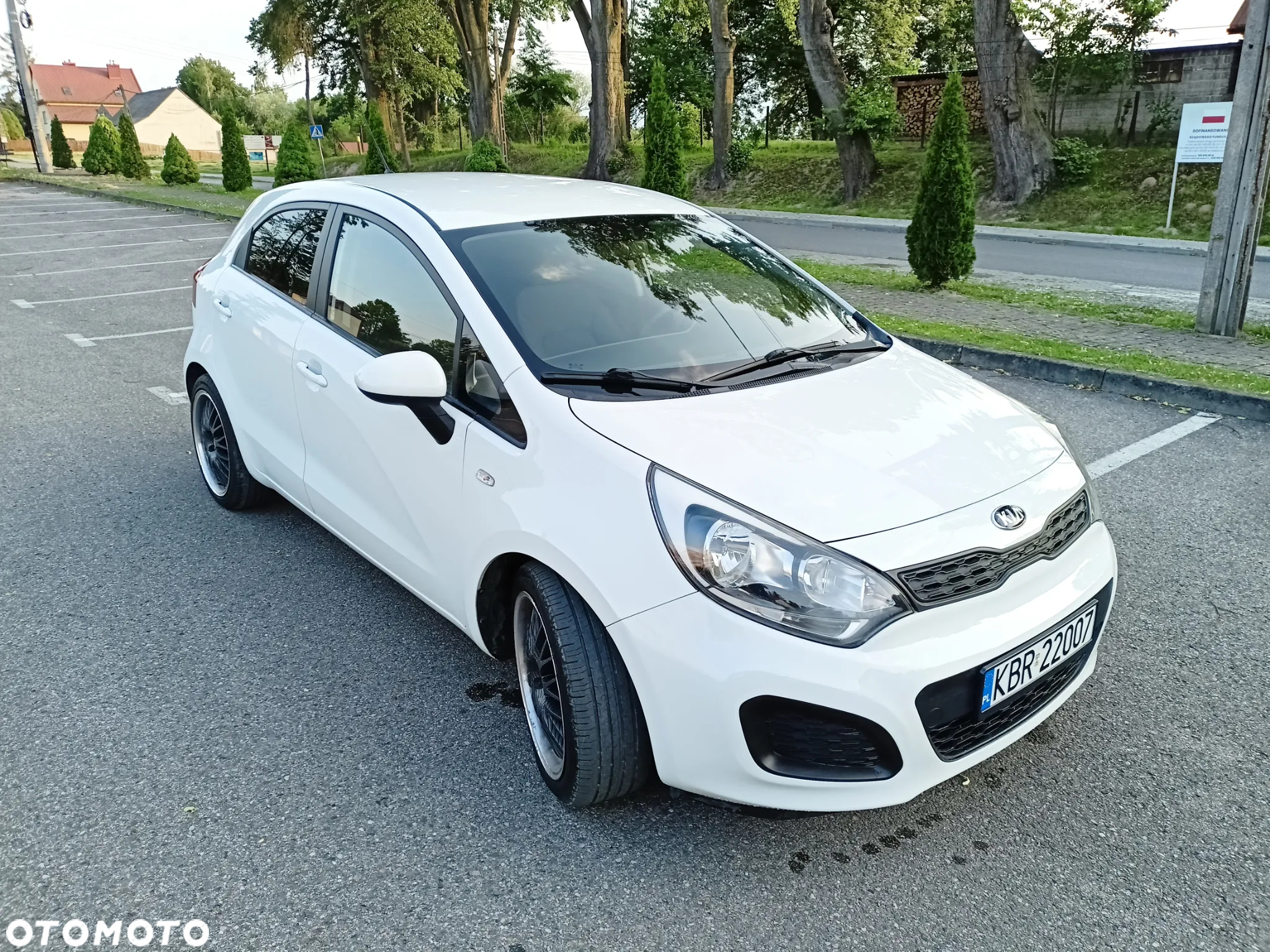 Kia Rio - 10