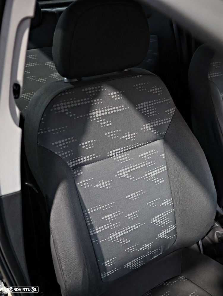 Opel Corsa 1.2 Enjoy - 18