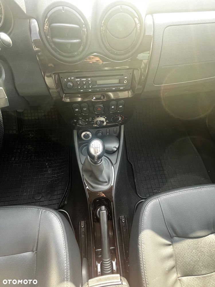 Dacia Duster 1.6 16V 105 4x4 Prestige - 13