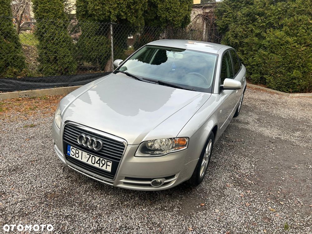 Audi A4 Limousine - 17