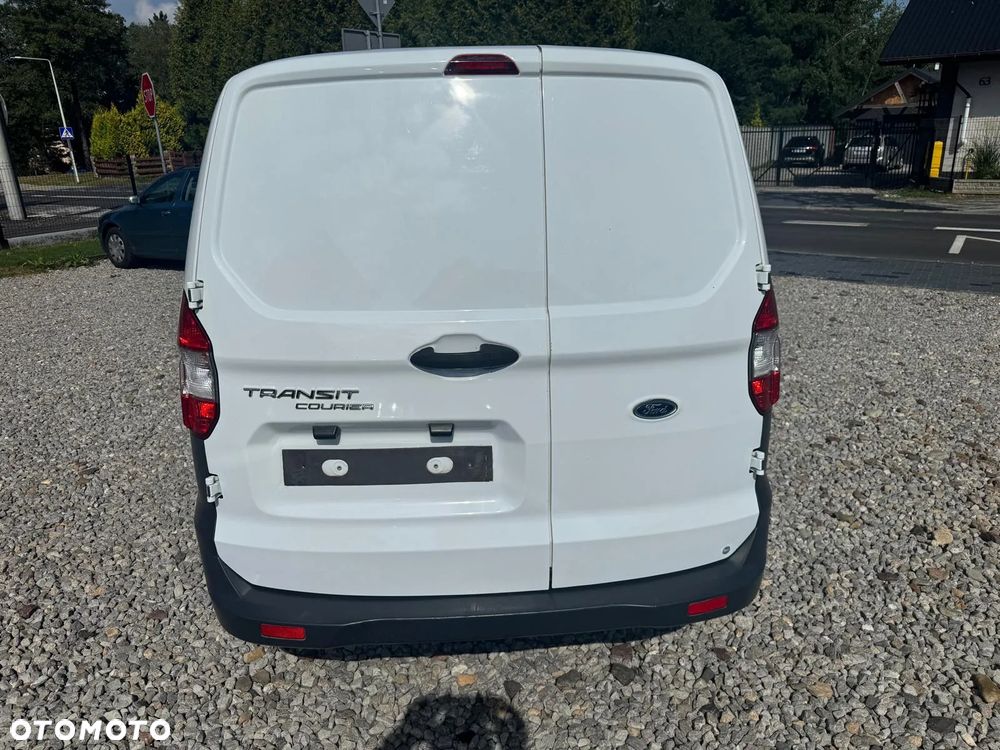 Ford Transit Courier S&S Basis - 12