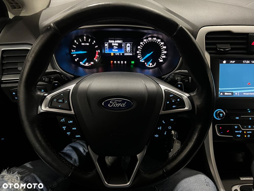 Ford Mondeo - 29