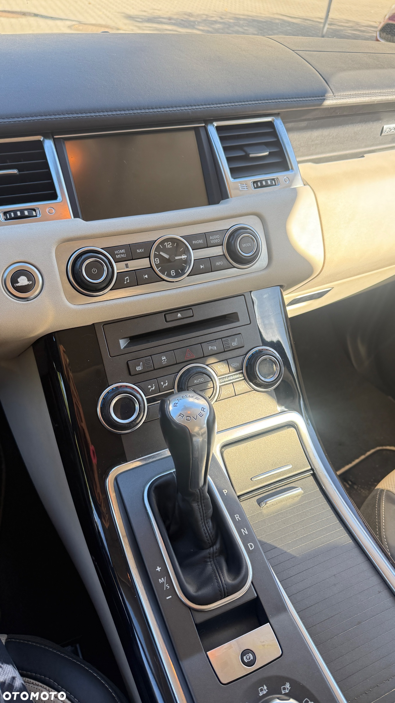 Land Rover Range Rover Sport - 13