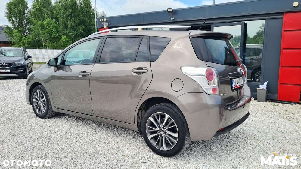 Toyota Verso - 26