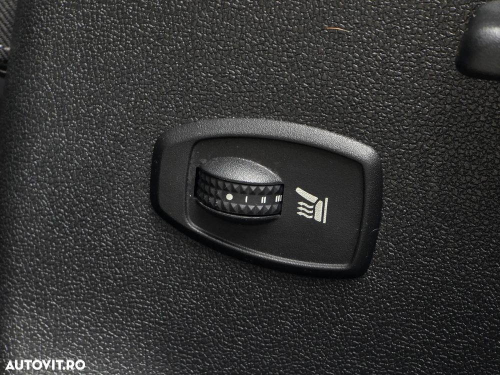 Renault Megane dCi 130 FAP BOSE Edition - 13